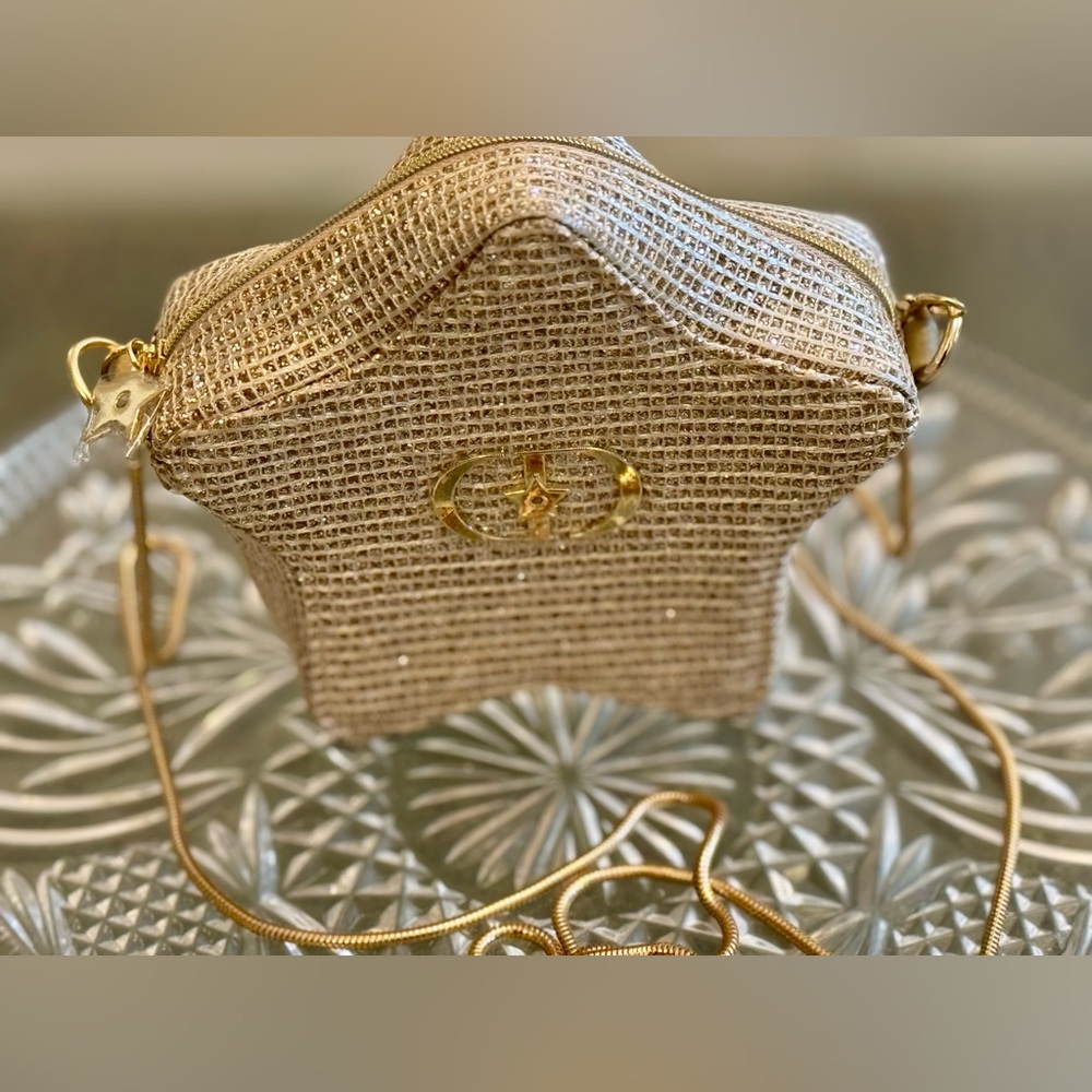 Original & Authentic!DIOR Star-Shaped Trousseau Cosmetic Bag w goldChain Strap - Picture 10 of 16